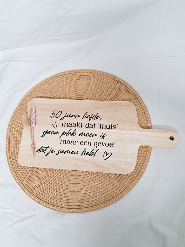 Borrelplank met tekst