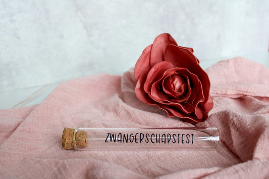 Glazen buisje zwangerschapstest