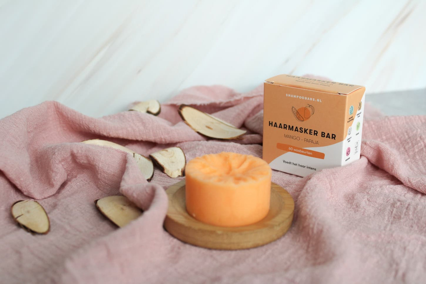 Haarmasker bar mango-papaja voor krullen