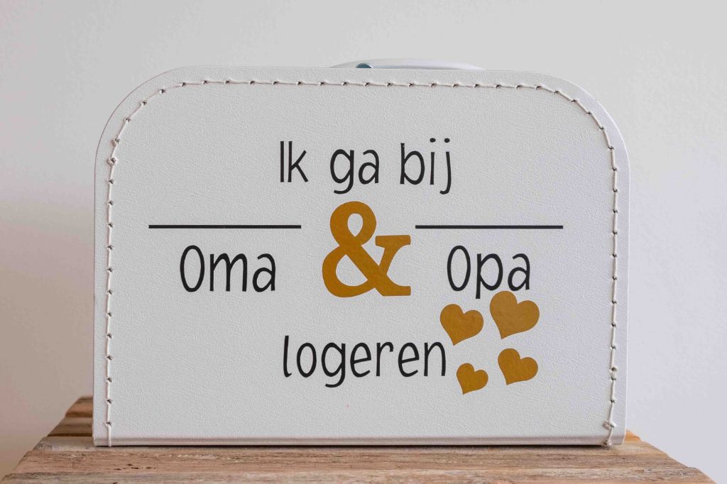 Koffertje logeren bij opa en oma